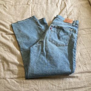 Levi rib cage button up light wash jeans